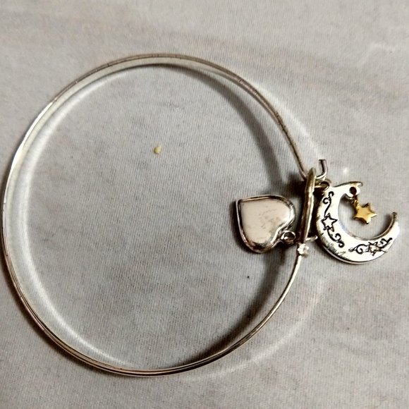 I LOVE YOU TO THE MOON & BACK Bracelet w/Charms - Picture 5 of 7